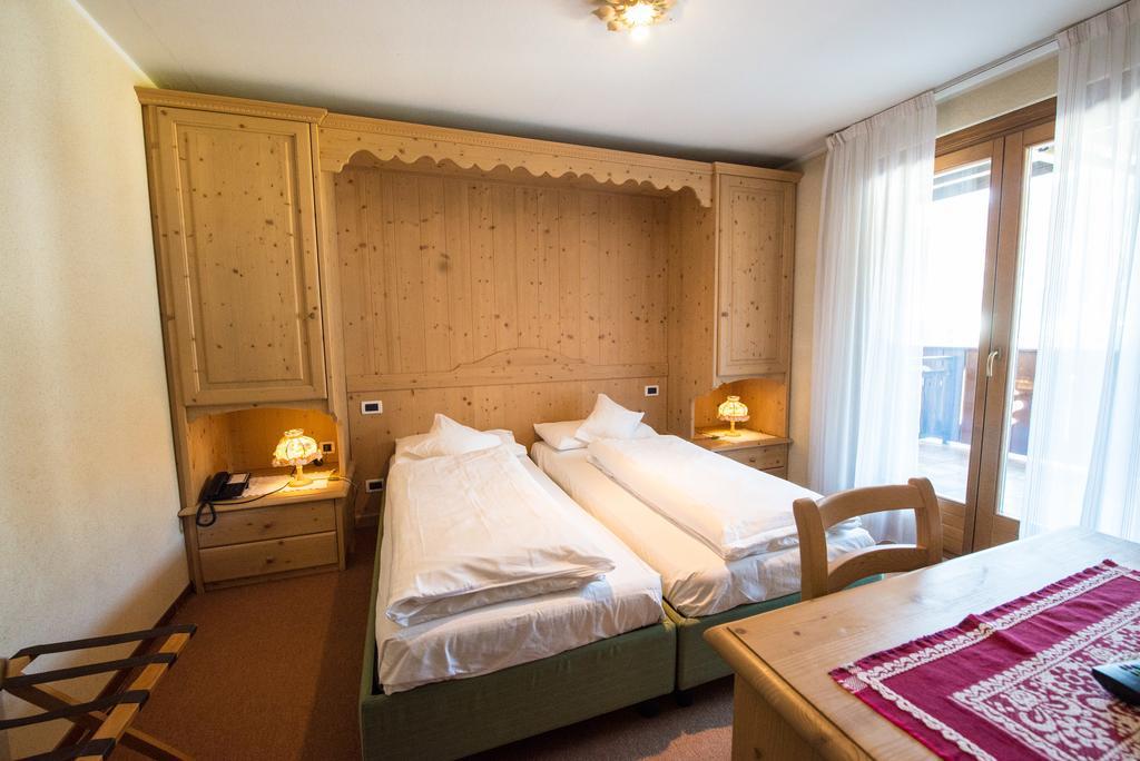 Hotel Garni Norma Madonna Oda fotoğraf